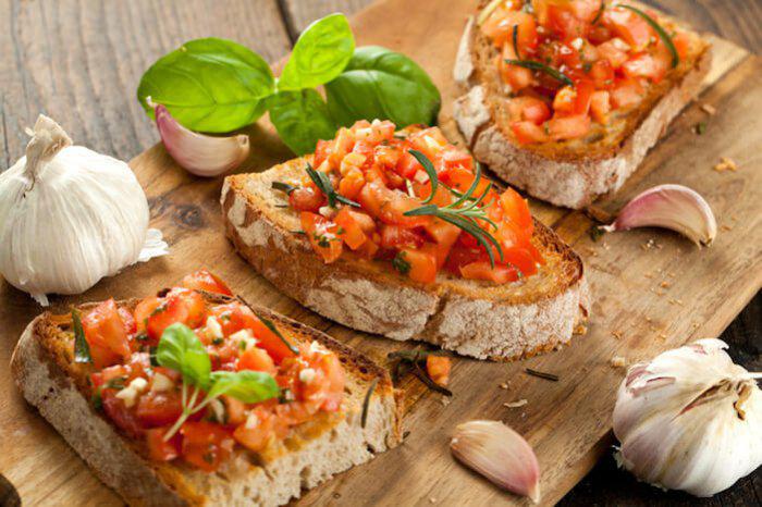 Rezept Bruschetta mit Tomaten - issgesund | issgesund.de